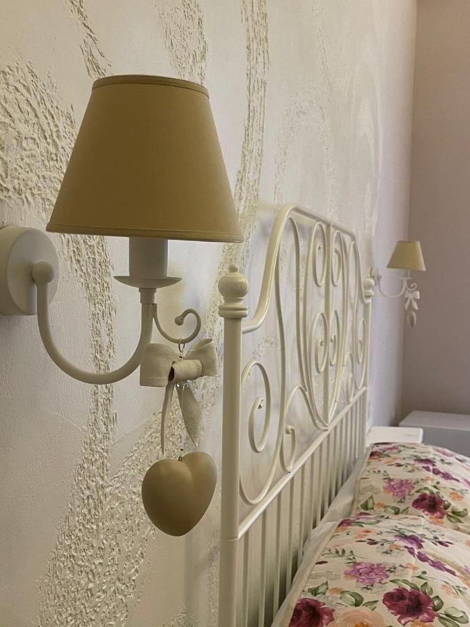 Beb La Gemma Bed and Breakfast Neapel Exteriör bild